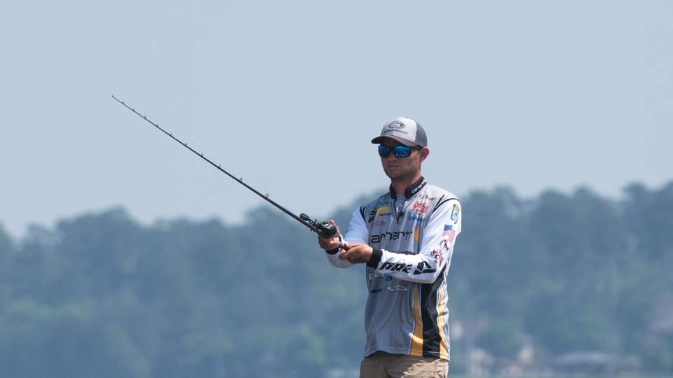 A lower unit issue would not prevent Jordan Lee from Championship Sunday stardom at the 2017 GEICO Bassmaster Classic presented by Dickâs Sporting Goods.
<p>
<em>All captions: Gettys Brannon</em>