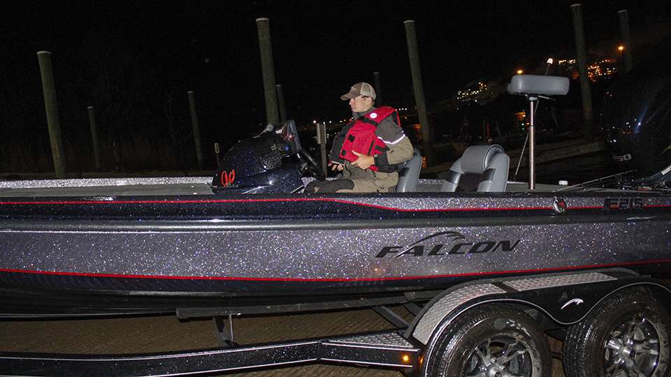Day 1 of the Carhartt Bassmaster College Series Southern Regional presented by Bass Pro Shops on Winyah Bay started early Thursday morning as the rain poured down on the 77 teams.