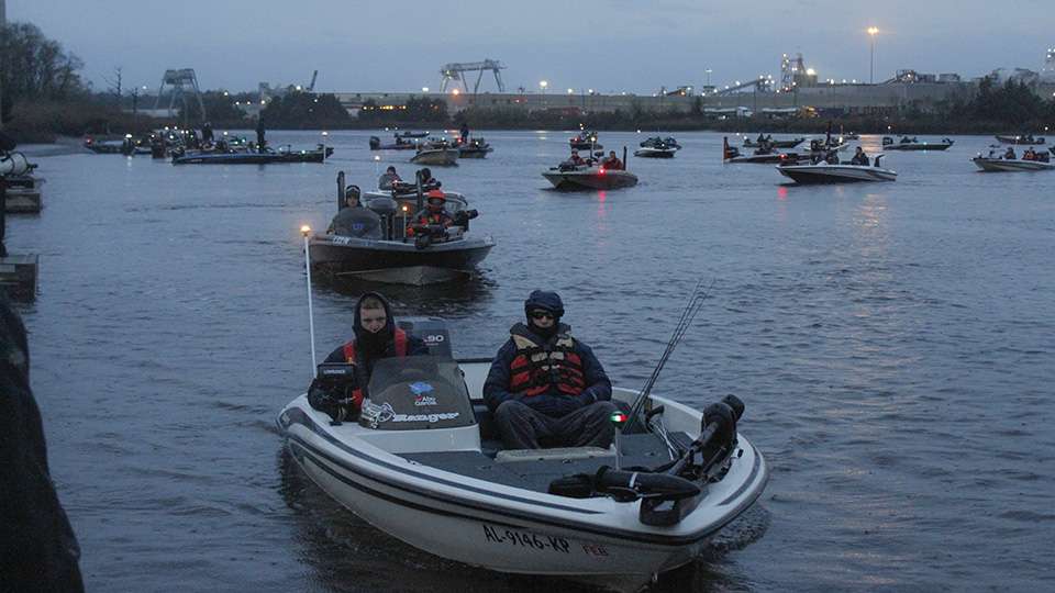 Boats head out with numerous fishable creeks at their disposal. The only difference between this year and the Elite Series event in 2016 is the Cooper River is off limits.