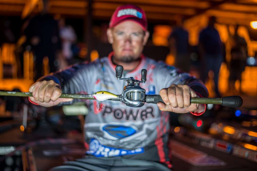 <b>
4.	Keith Combs, 82-11</b><br>
Combs really got dialed into his crankbait pattern north of the Pendleton Bridge on the final day when he caught his biggest bag of 24-13. The first three days he split his time between there and a southern spot below the bridge, where he caught 17 pounds in five casts on a Carolina rig the first day. But that Carolina rig bite diminished in size each day. By far, most of his weight came on a Tennessee shad color Strike King 6XD. âI tried to keep that bait in the 12- to 15-foot zone,ââ Combs said. âI was on big schools of fish, but there were lots of small ones. You could throw a worm and get a bite almost every time. But that crankbait triggered a bigger strike.â 