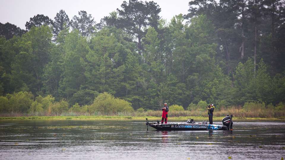 Keith Poche and the other Elite Series anglers looked on Day 2 of the Academy Sports + Outdoors Bassmaster Elite at Ross Barnett for the path to fish again on Saturday