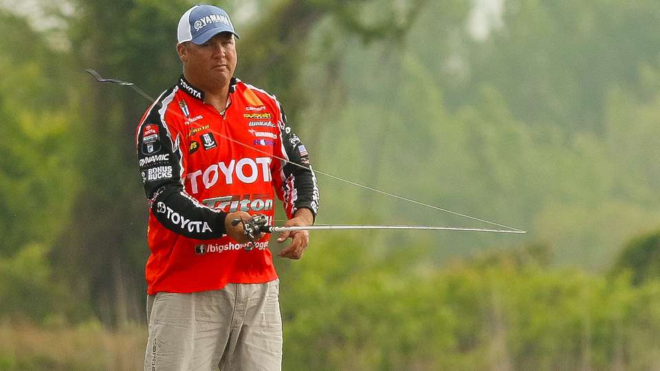 Fellow Florida angler, Terry Scroggins, like Lane are no strangers to big areas full of grass.