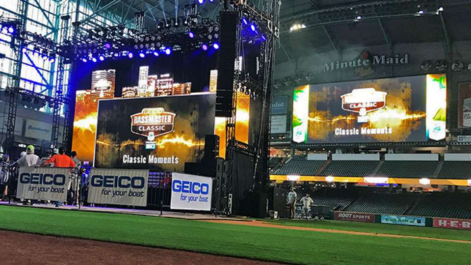 The stage is ready for Day 1. B.A.S.S. had the issue of a bank of windows in left field eliminating its normal light shows. It also was not allowed to blow confetti in a MLB park either, but there were pyrotechnics. 