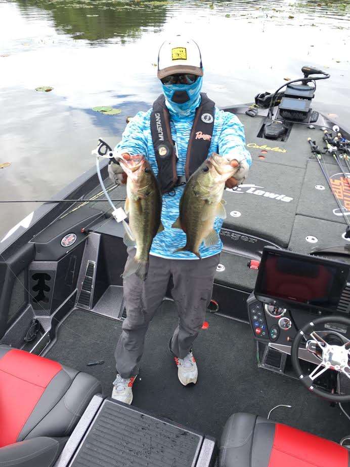 Mark Daniels Jr. with an late afternoon upgrade to his limit. Mark is rotating baits looking for the one that'll get the more quality bites. Want more Marshal photos? 
<b><i> <a href=