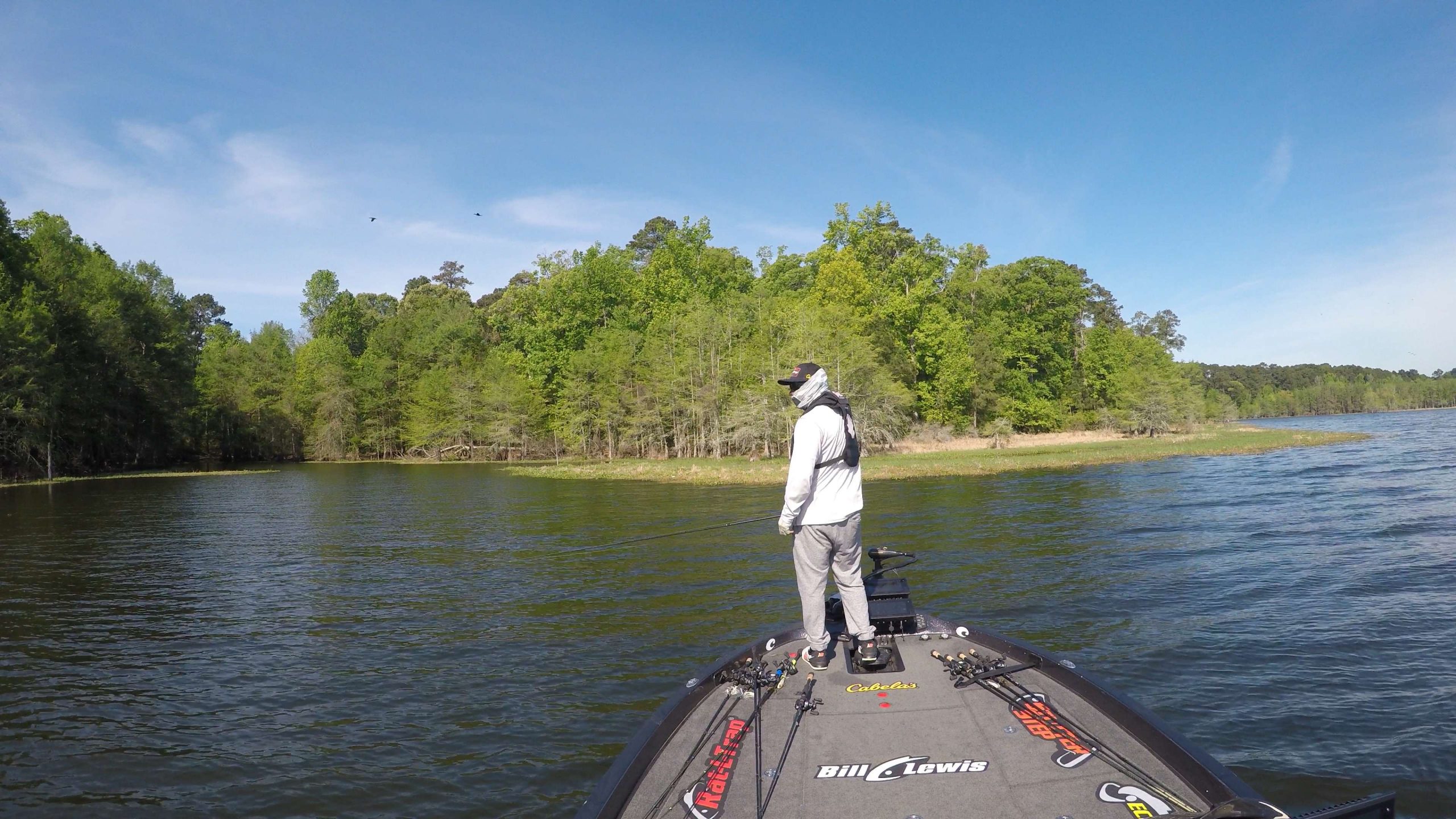 After a disappointing morning on the shad spawn, and only one fish in an area that has produced for him this week, Mark has called an audible an made a long run in hopes to find fish. Stay tuned.