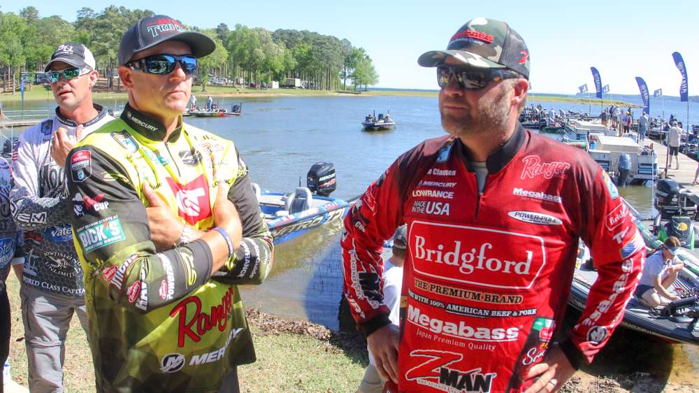 Skeet Reese and Luke Clausen discuss a long day on the water.
