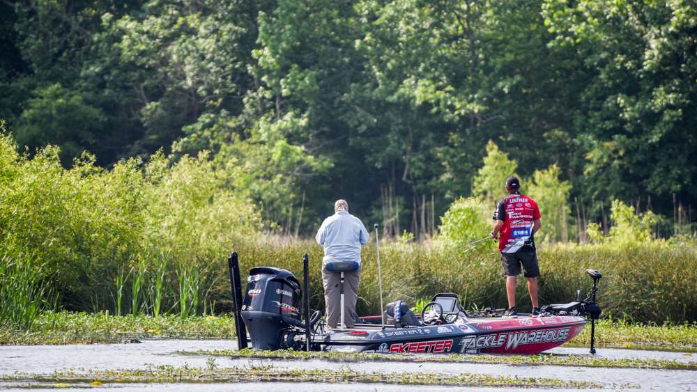 When we located Jared Lintner he had only three fish in the livewell, however he was unofficially in the top 10 and could easily be in contention for first if he could find two more fish. 