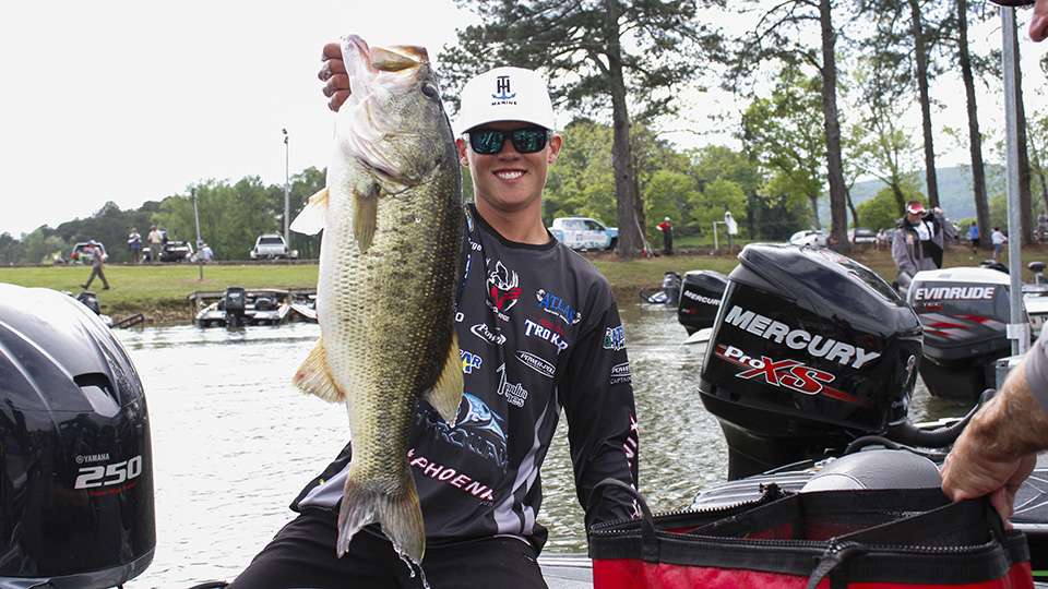 Sam George caught a 10-pounder today and it helped him jump into the Top 12.