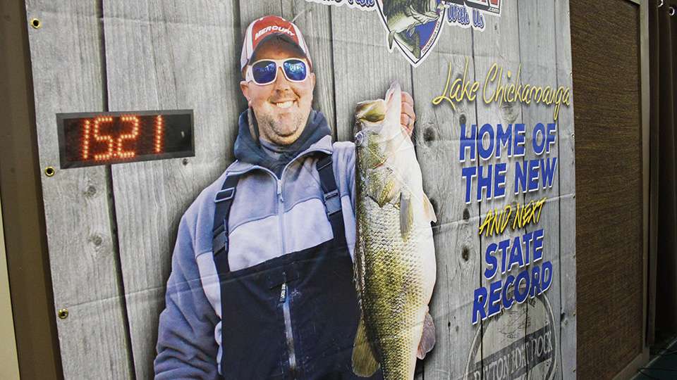 At the meeting, Fish Dayton had a poster set up with Gabe Keen's Tennessee State Record 15-pound, 3-ounce largemouth that was caught right here at Lake Chickamauga.