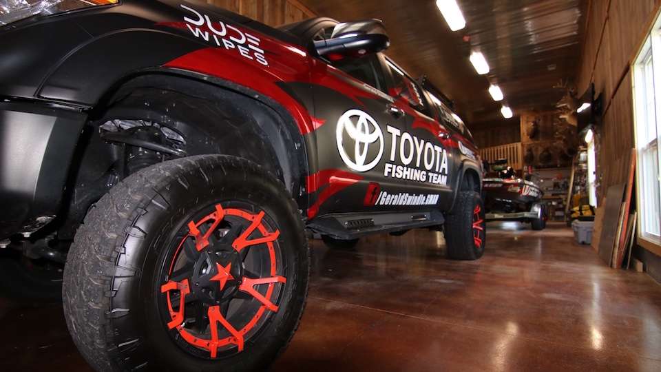 Swindle gets wherever he goes in style aboard this Tundra fitted with KMC Wheels. âI stained the floor this color so it doesnât show stains.â Right now you can eat off the floor itâs so clean. âThe color makes the shop look good, too.â  