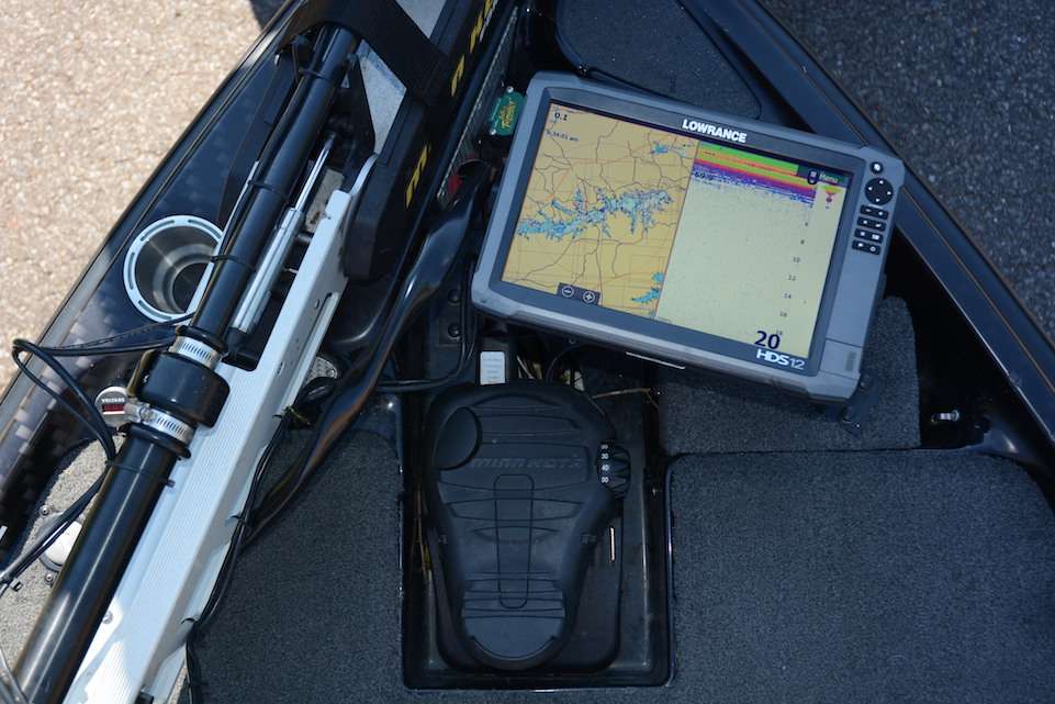 Card spends most of the day up here with one foot on a Minn Kota Fortrex trolling motor and an eye on this Lowrance HDS 12 Gen 3 fishfinder/chartplotter. 
