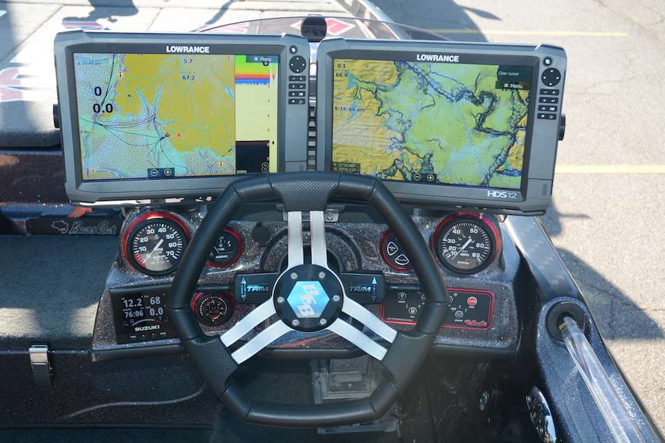 The layout is clean and performance driven with fishing features. Cardâs setup includes dual Lowrance HDS 12 Gen3 fishfinder/chartplotter units with Structure Scan 3D. The wider cone angle makes it possible to actually use sonar in shallow water. I once marked a bluegill bed in 2 feet of water.â
