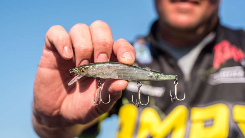 He switched to No. 4 hooks for a reason. âThe larger hooks made the lure sink down faster into the strike zone in 6 feet of water.â
