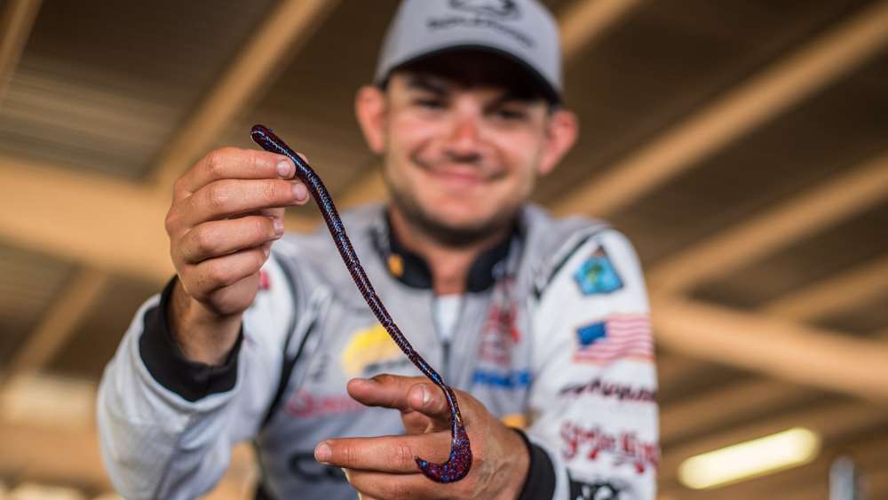 For deepwater bass he used a 10-inch Strike King Rage Thumper Worm, alternating between Carolina and shaky head rigs. For the Carolina rig he used a 1-ounce weight and 5/0 offset worm hook. He also fished the worm on a 1-ounce Strike King Jointed Structure Head Weight.  