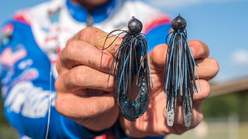 Wheeler proved them wrong and the evidence are these teeth marks. He used a 9/16-ounce ENR Jig, black/blue. To give the fish a bulkier or smaller profile look he alternated between two trailers. Those were a 3.75 inch Gene Larew Wheelerâs Junior Punch Out Craw and a soft plastic chunk. 
