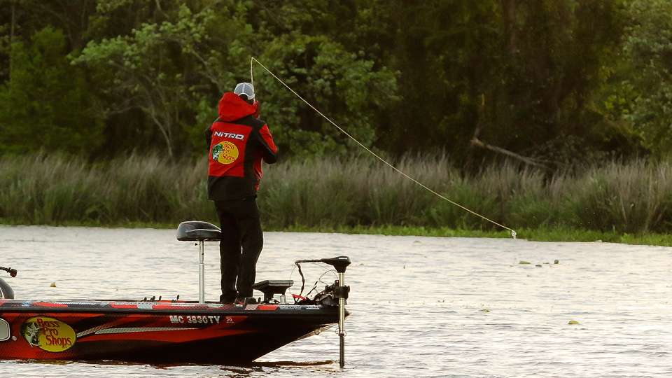 Take a look at Kevin VanDam's morning flurry on Championship Monday on Ross Barnett. 