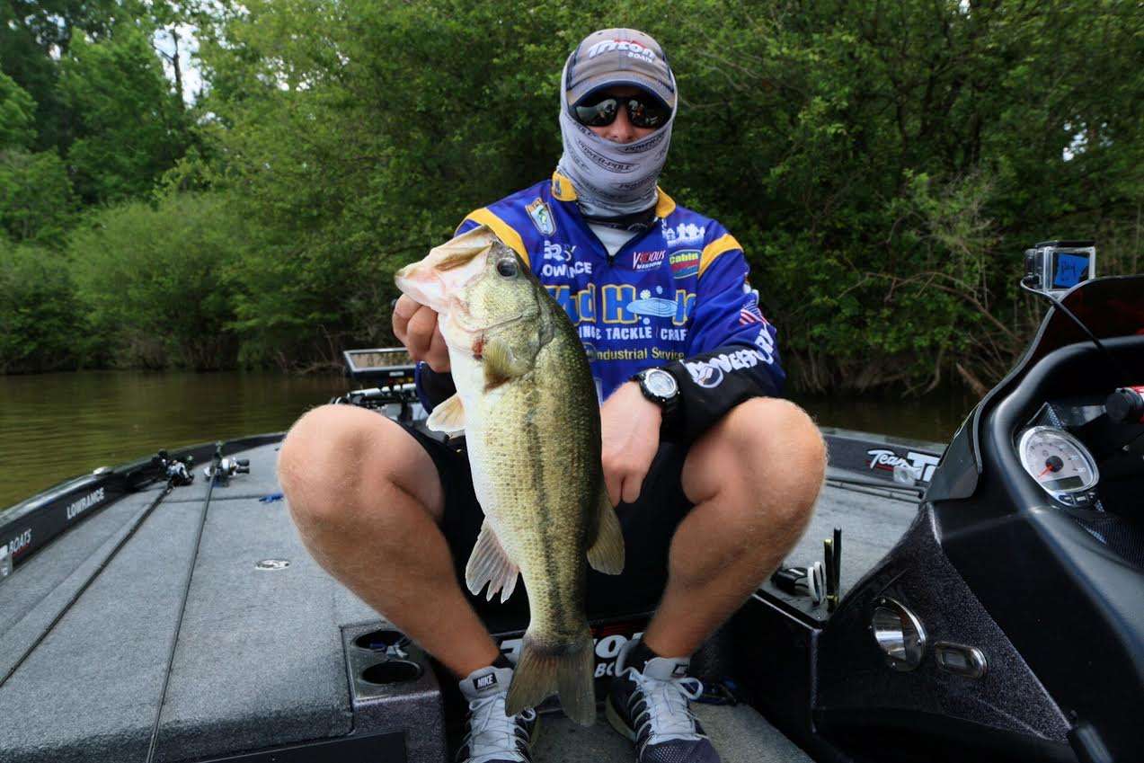 Bradley Roy with another nice upgrade from a 1-8 to a 3-6. He's flipping bushes. Catching lots of small fish. He still has two small ones he needs to upgrade.