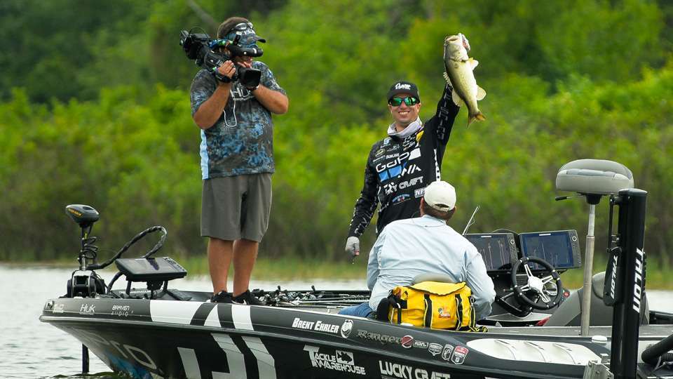 Neither Brent Ehrler nor Day 3 leader Brandon Palaniuk have stooped under the 20-pound mark, setting up a 2-ounce showdown for Championship Sunday.