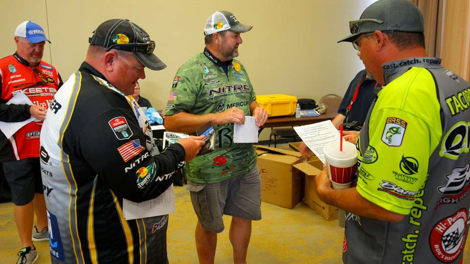 Every angler was handed a briefing sheet when they checked in. 