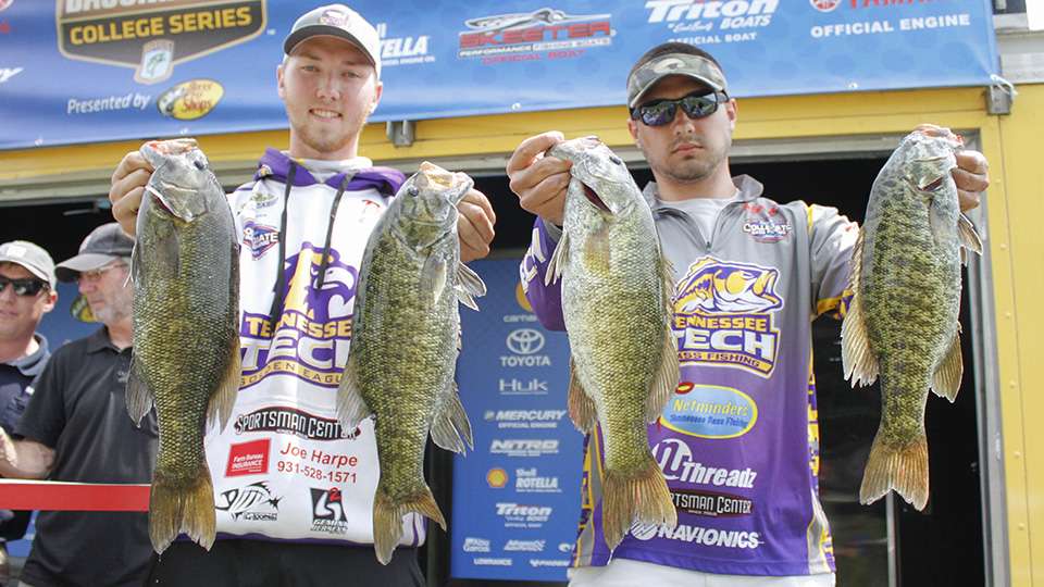 Sam Carris and John Berry of Tennessee Tech (1st, 15-8)