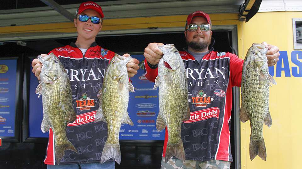 Cole Sands and Nathan Bell of Bryan College (3rd, 29-1)