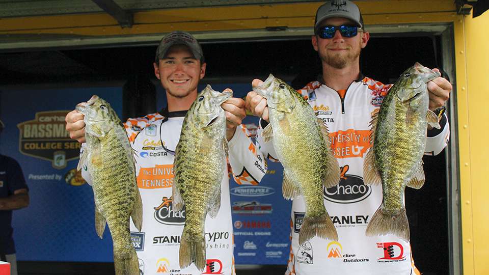 Saxton Long and Bradley Devaney of Tennessee (39th, 16-14)