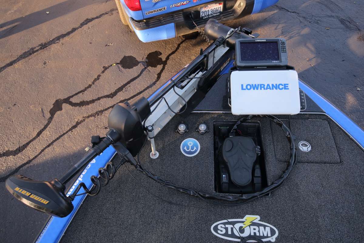 For the graph setup on his bow, Wheeler uses a Lowrance HDS-9 and an HDS-12.