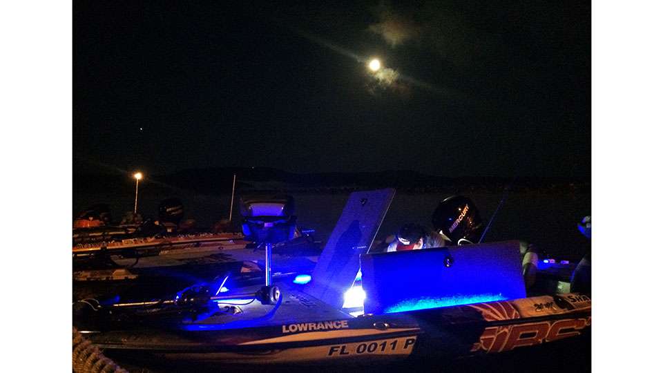 At Dardanelle in 2014, the Elites were greeted to a full moon on Day 1. This year, the full moon is still a week away. 