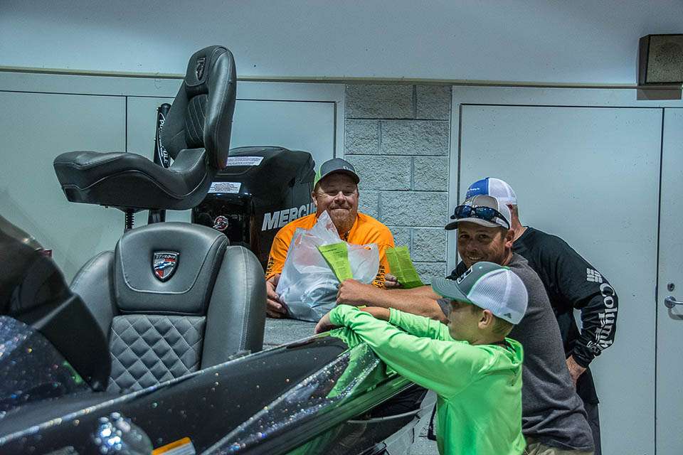 The TOT is more than just a fishing tournament, it's a family.  It gives fishermen the opportunity to come from across the US to fish against other Triton Boats owners but also enjoy the camaraderie of fellow owners.
