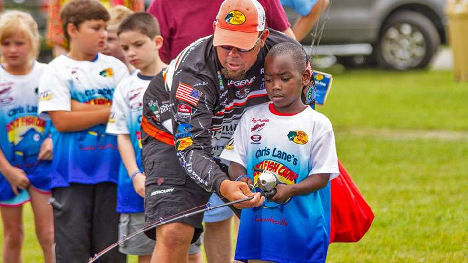 Chris Lane is another who gives through his Reeling in the Future Pros Kids Camp and Foodland Bass Team Tournament, held on Memorial Day weekend on Lake Guntersville. Lane provides some personalized coaching here in the 10th year of the event.