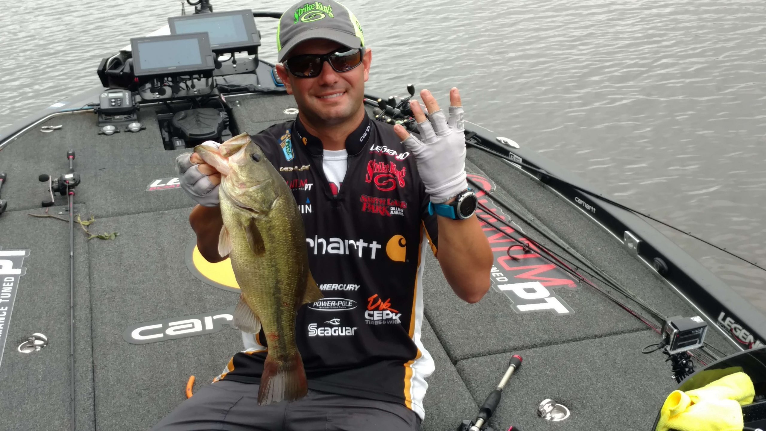 Matt Lee got his smile back when this 3 ponder got in the boat ! A nice improvement after a complete bait change up. 