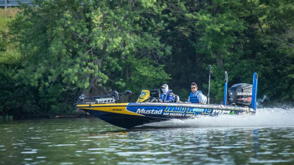 Catch up with more Elite action from Day 1 on Lake Dardanelle.