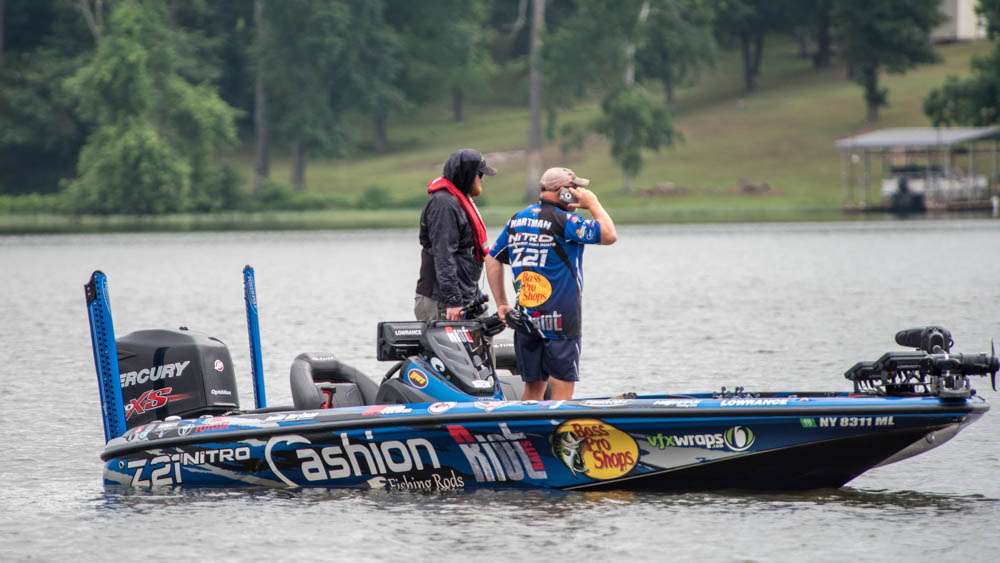 Join Jamie Hartman on Day 3 at GoPro Bassmaster Elite at Dardanelle presented by Econo Lodge!