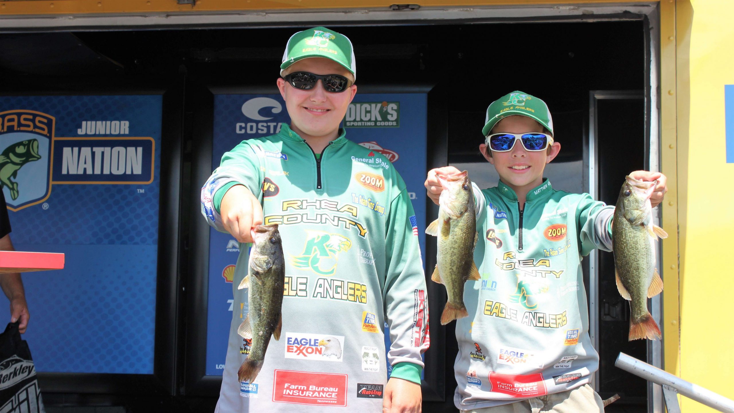  David Derlak and Andon Goins of Tennessee are in 39th place with 2-11.

