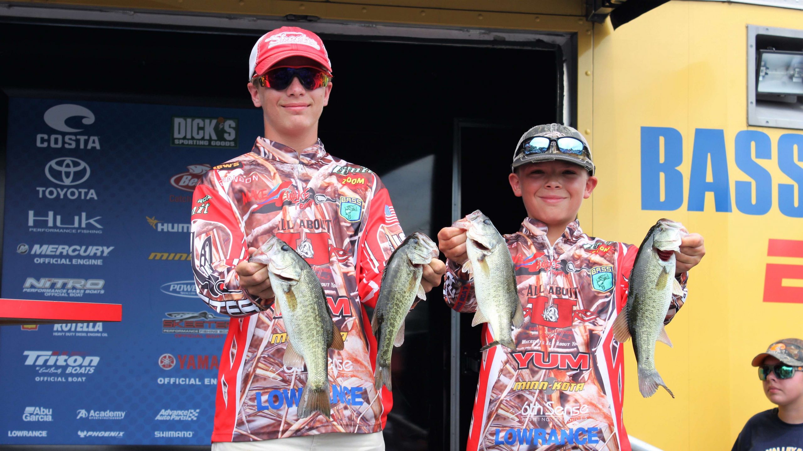 Brandon Hammontree and Gunner West of Oklahoma were 12th with 14-11.
