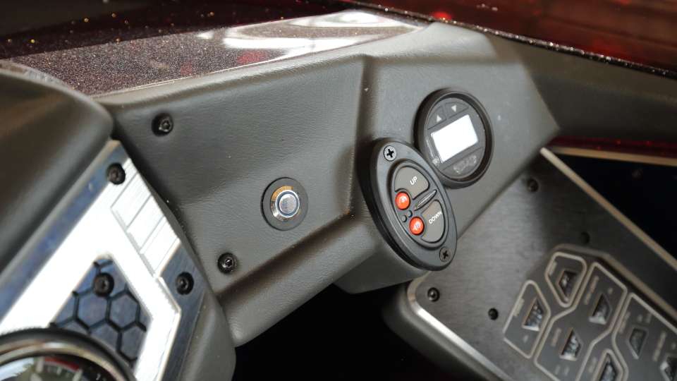 Jordon's Power-Pole controls are easily accesible on the dash.