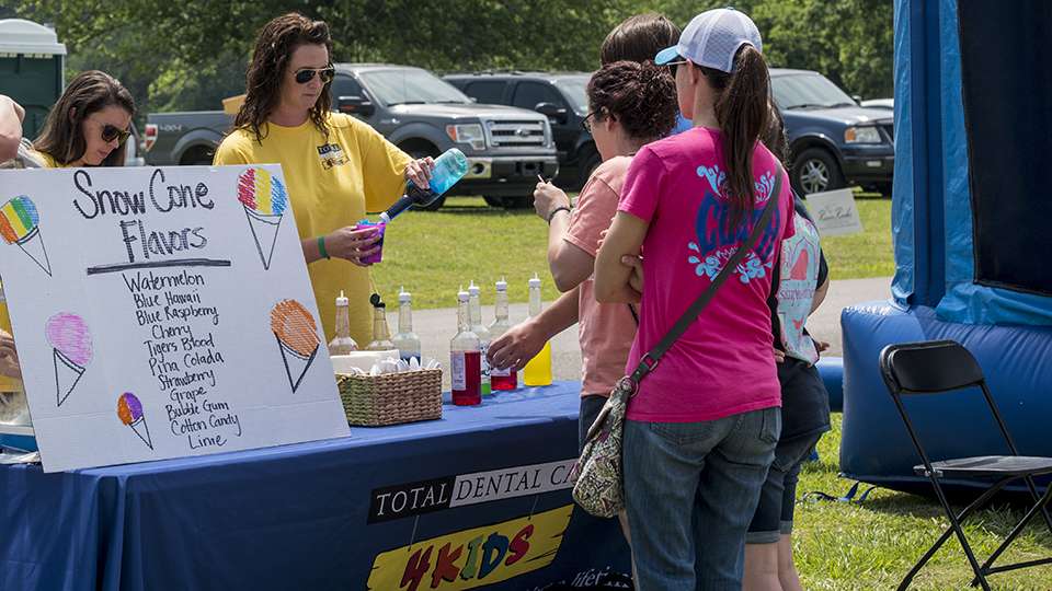 Total Dental Care of Guntersville provided snow cones to campers, parents, and volunteers.