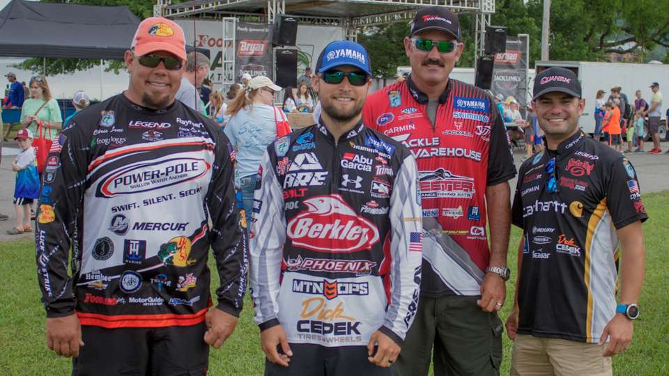  Fellow Elite Series anglers Justin Lucas, Jared Lintner, and Matt Lee pitched in and ran the Pro Angler Station