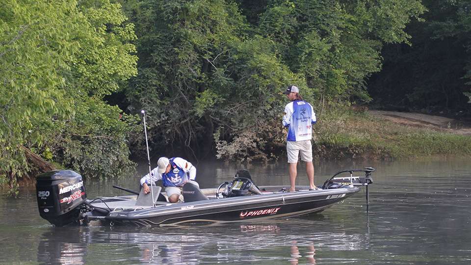 I followed the Day 2 leaders about 25 minutes up the Coosa River and I arrived at the same time, but their first cast yielded a keeper and it was in the livewell in under 30 seconds of fishing.