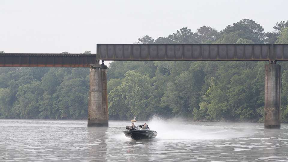The 2nd place duo of Hunter Louden and Cully Scroggins made the run up the Coosa River as well.