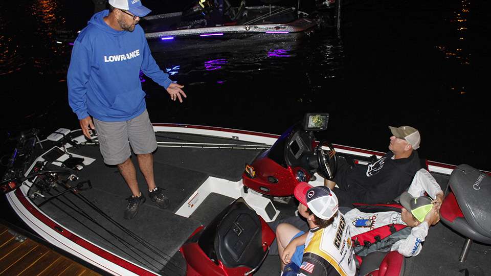 The Lowrance service crew was there to help a team in need.