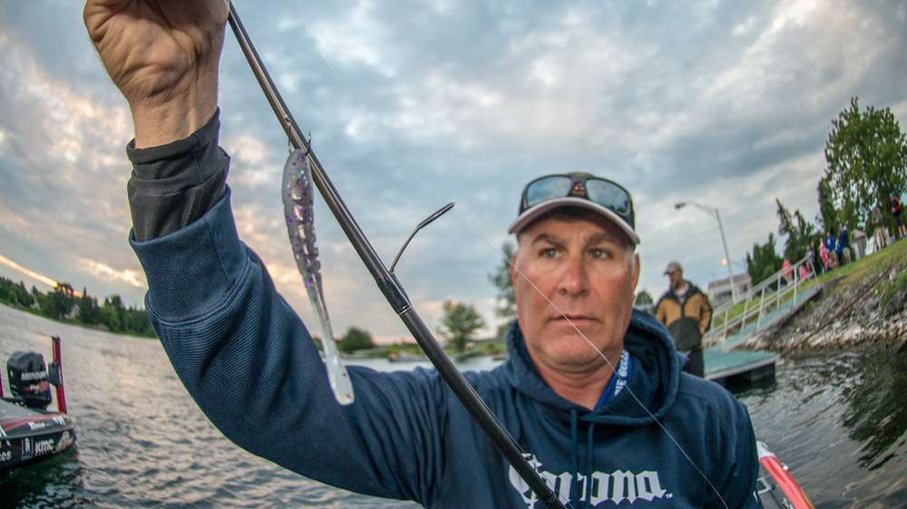 <b>Brandon Coulter</b><br>
Brandon Coulter finished ninth using a finesse approach. âI liked this X Zone Slammer for its close resemblance to a round goby.â He rigged the bait to a 1/0 Mustad Double Wide KVD Drop Shot Hook, alternating between 1/2 and 3/8 ounce weights.
