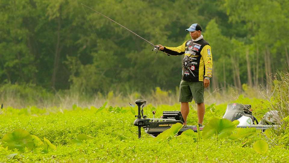 Lane might be from Florida, where largemouth lurk in the weeds, but this seasoned pro is having a great season. Lane finished 8th at the world championship and can take his shallow water A Game up north, where the same ideal conditions prevail in clearer water. 
