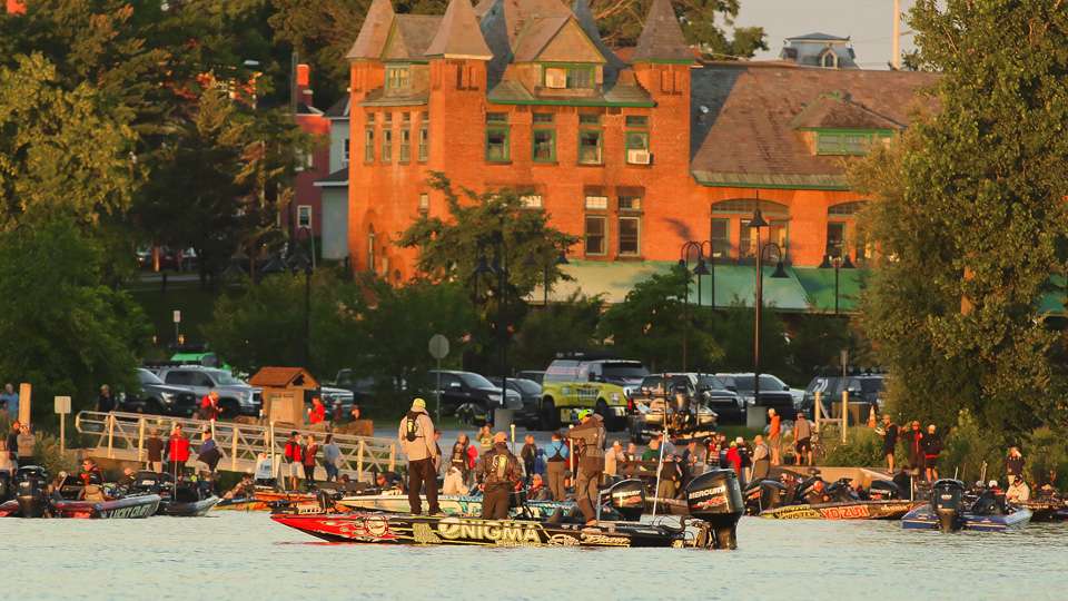 After a one-day delay, the Elites race into Day 1 Bassmaster Elite at Champlain presented by Dick Cepek Tires & Wheels.