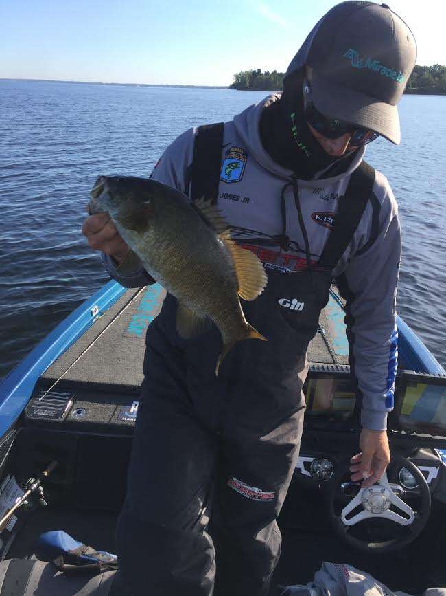 This fish blew up on top and provided some aerial acrobatics for Alton Jones Jr.



Alton Jr. stayed poised and calm and made sure fish No. 3 got into the livewell.