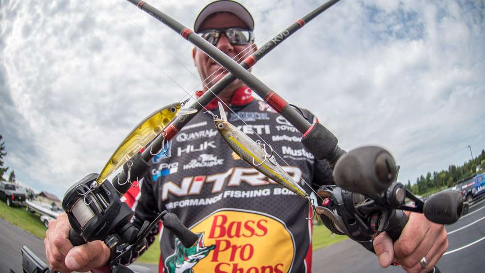 <b>Kevin VanDam</b><br>
Kevin VanDam won with a mix of finesse and reaction lures. To trigger strikes he used Strike King KVD 200 and 300 Series Jerkbaits, Ayu and Sexy Ghost Minnow. Other strikes came on a perch colored spybait-type bait.
