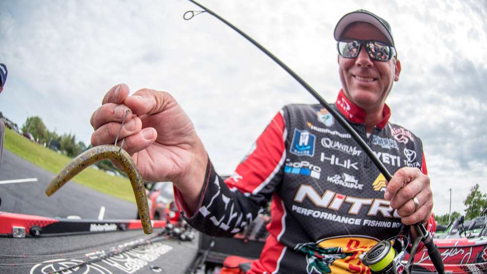 KVD also used a 5-inch Strike King KVD Perfect Plastics Ocho, Honey Candy pattern. He rigged it weightless to the new Mustad hook used for the wacky rig.
