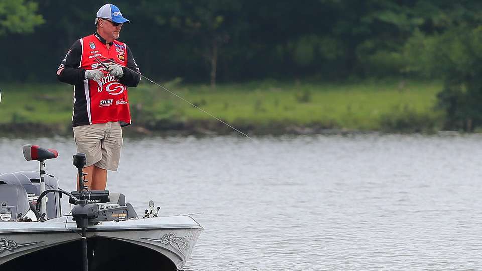 Davis has fished multiple events at the upcoming fisheries during the current Elite Series era. He placed 6th at the St. Lawrence in 2015 and 20th in 2013. Then he finished 79th at St. Clair in 2015 and 2nd in 2013. 