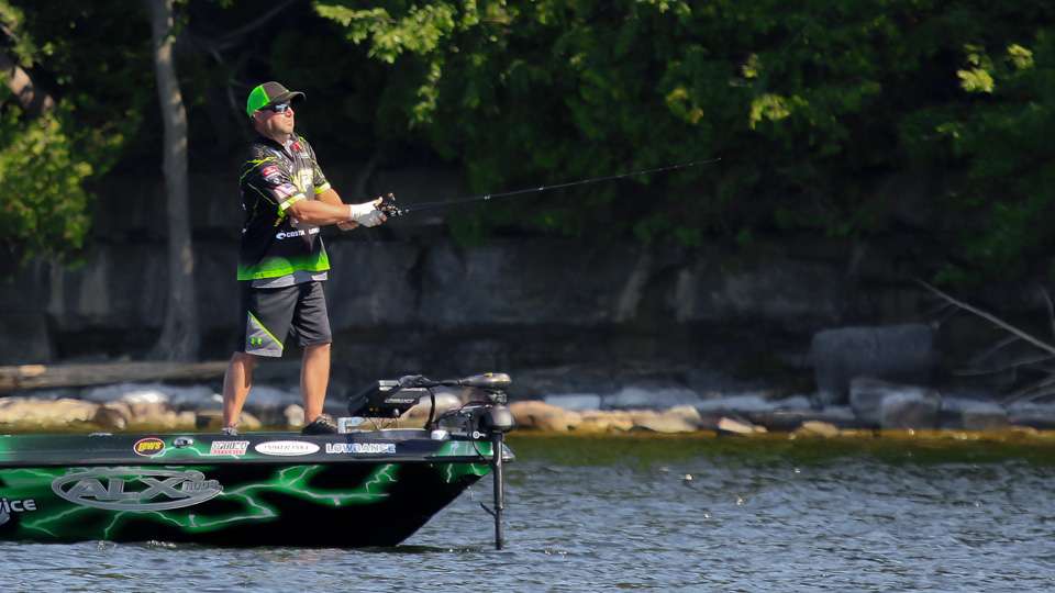 Follow Kelley Jaye on the final day of the Bassmaster Elite at Champlain presented by Dick Cepek Tires & Wheels!