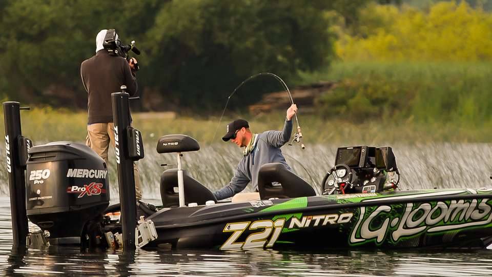 Catch up with Jonathon VanDam and Kevin VanDam as they swap the lead spot in the Huk Bassmaster Elite at St. Lawrence presented by Go RVing.